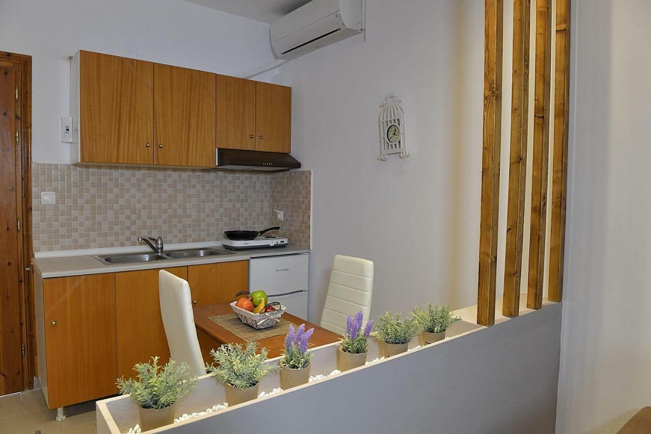 Elaionas Apt. ซากูเดีย ภายนอก รูปภาพ